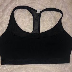 Underarmour Sports Bra